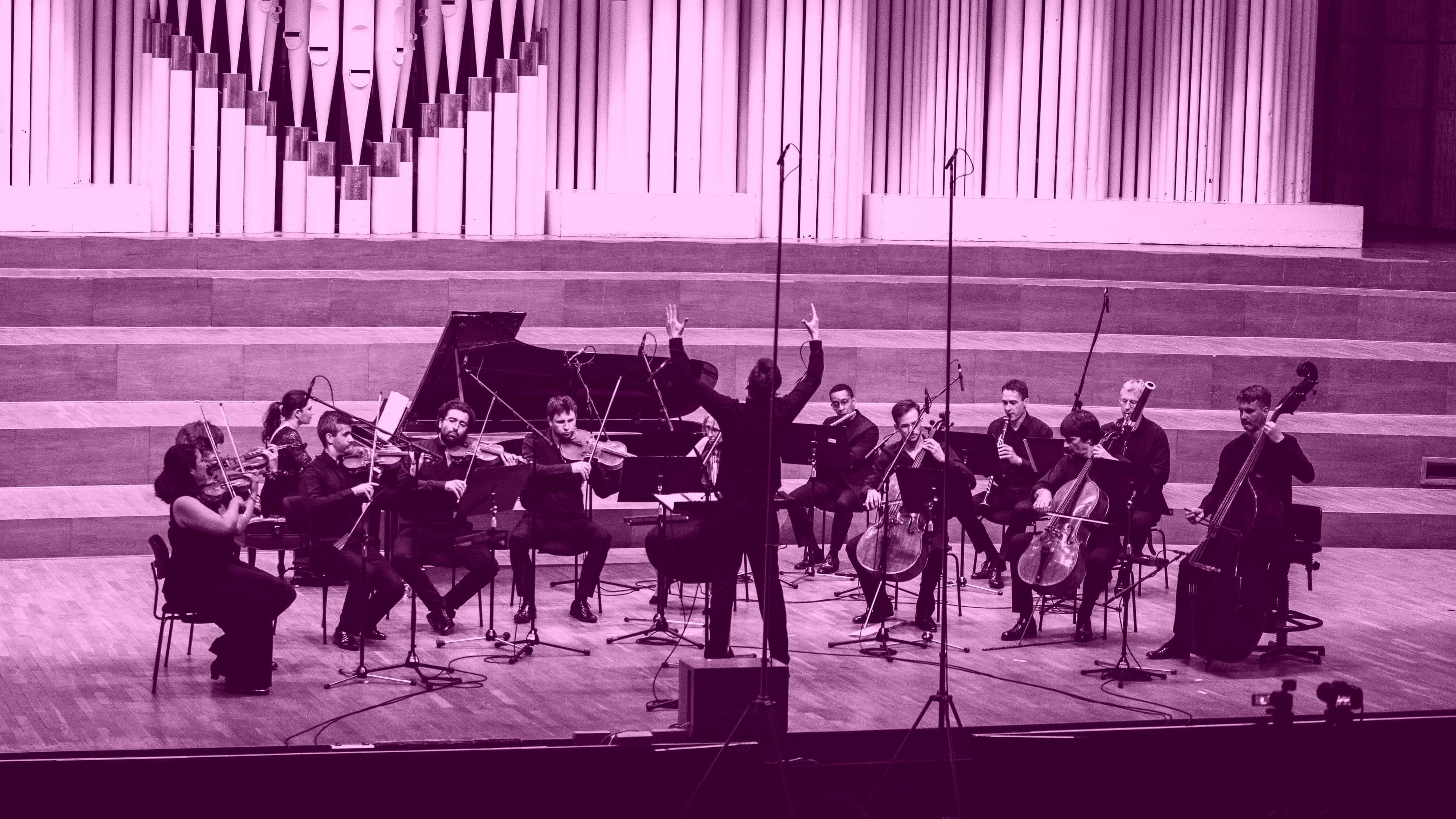 Quasars Ensemble & Hans Thomalla